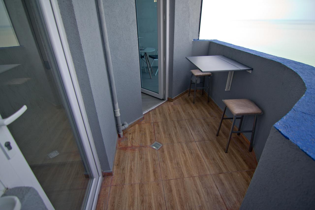 Апартаменты - Первая Линия! Batoumi Extérieur photo