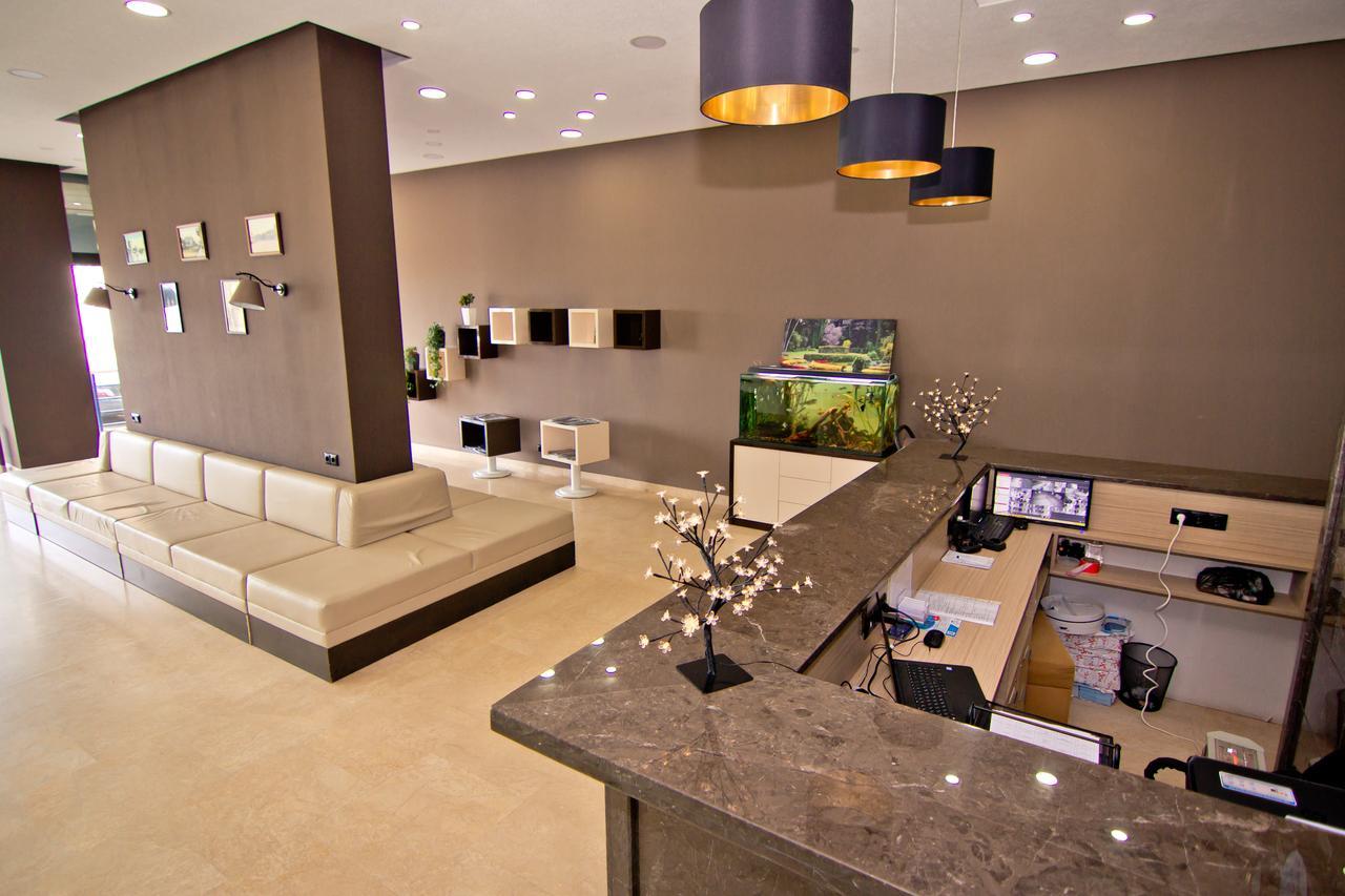 Апартаменты - Первая Линия! Batoumi Extérieur photo
